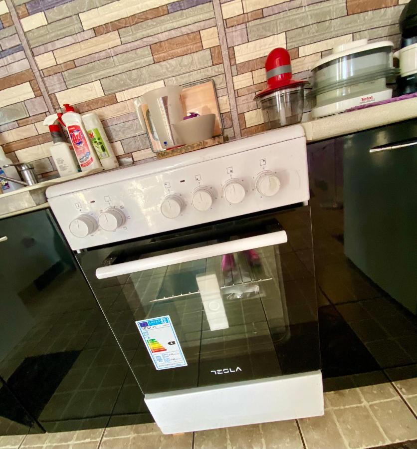 Apartmani Maxim โกตอร์ ภายนอก รูปภาพ
