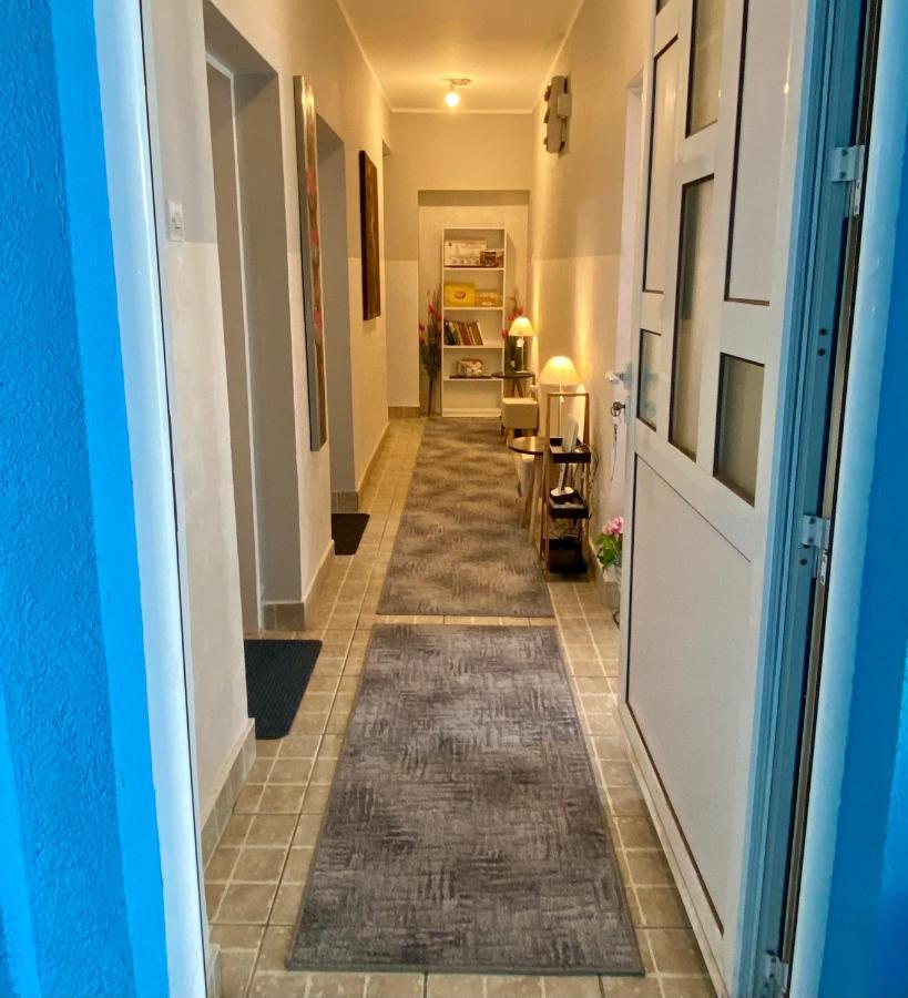 Apartmani Maxim โกตอร์ ภายนอก รูปภาพ